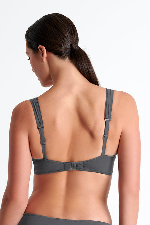 Shan Classique Elegant and supportive bikini top